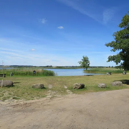 Casa de Férias Strandhaus Am Oberuckersee